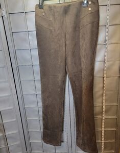 NWT Andrew Marc New York Mushroom color (brown) full control waistband pants.